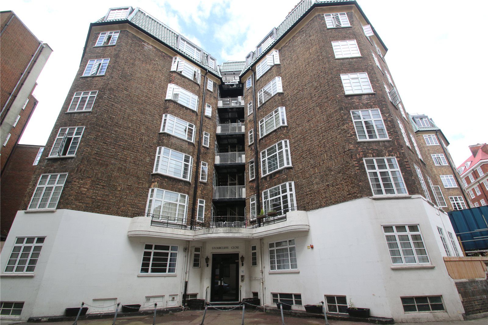 Stourcliffe Street London W1H 5AR