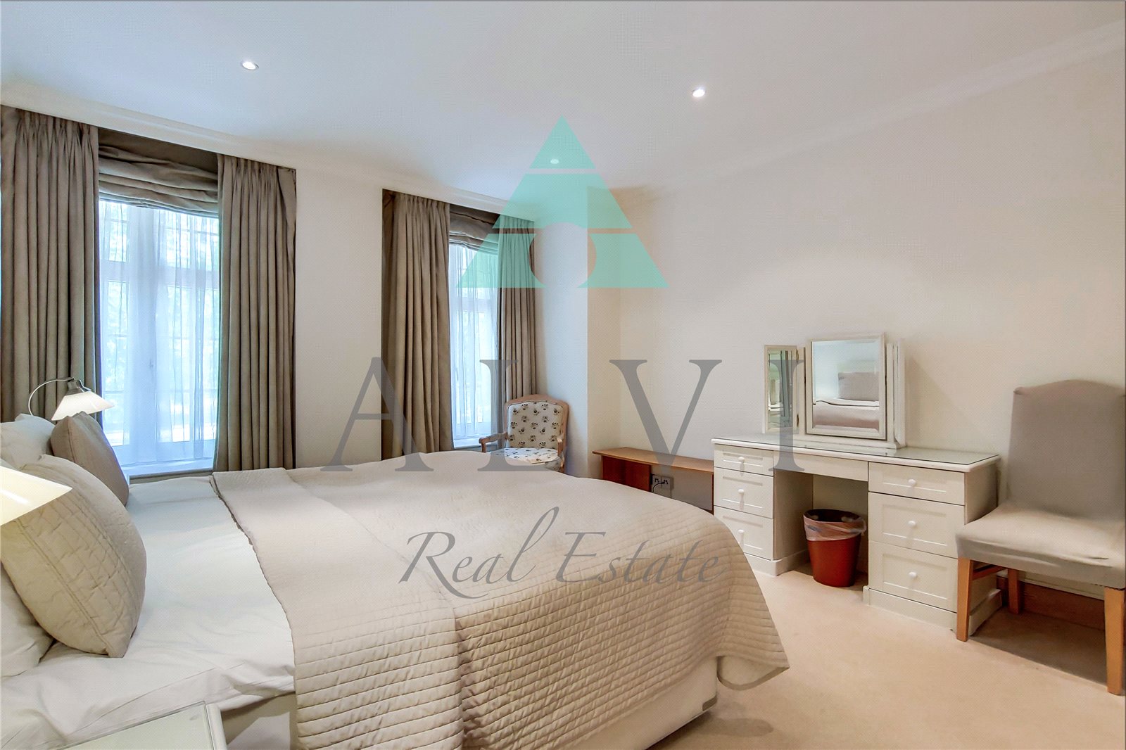 Aldford House Park Street W1K  7LG